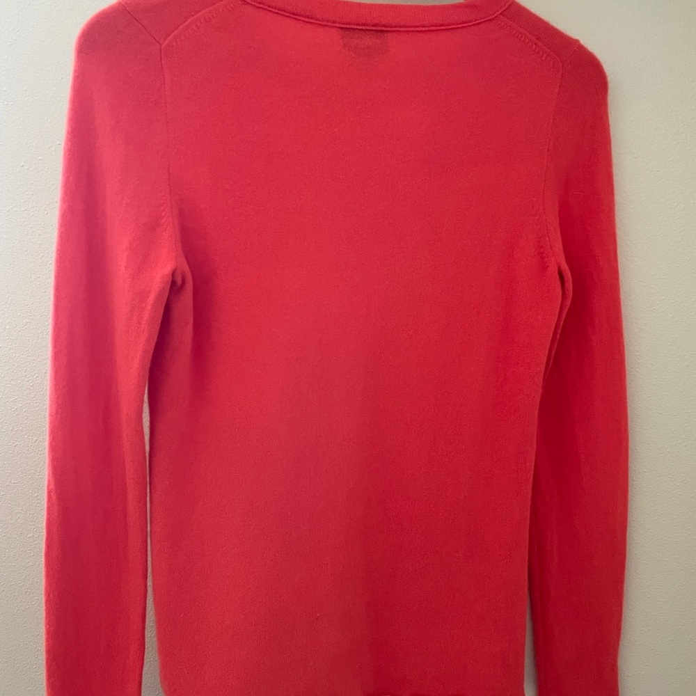 100% cashmere vibrant orange sweater